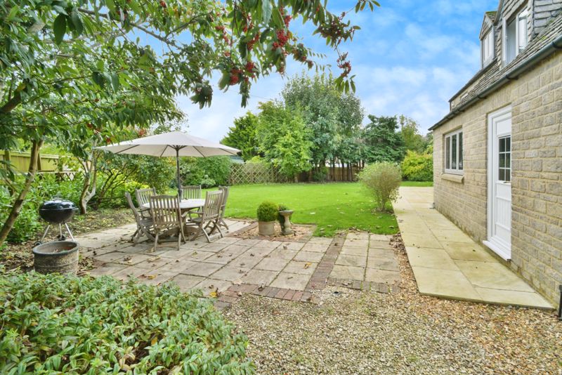 Rear garden- click for photo gallery